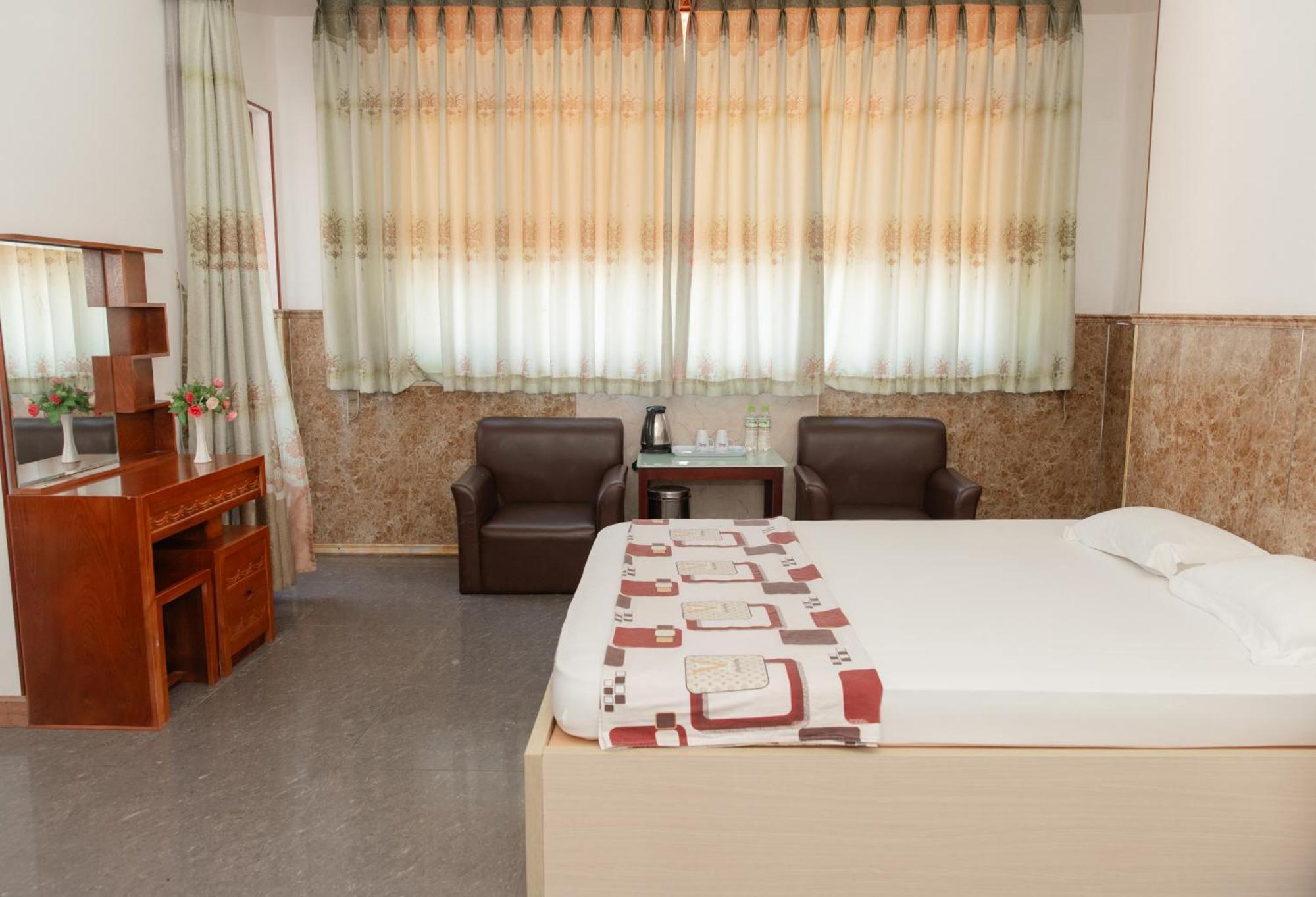 Khach San Son Thinh Hotel Vung Tau Buitenkant foto